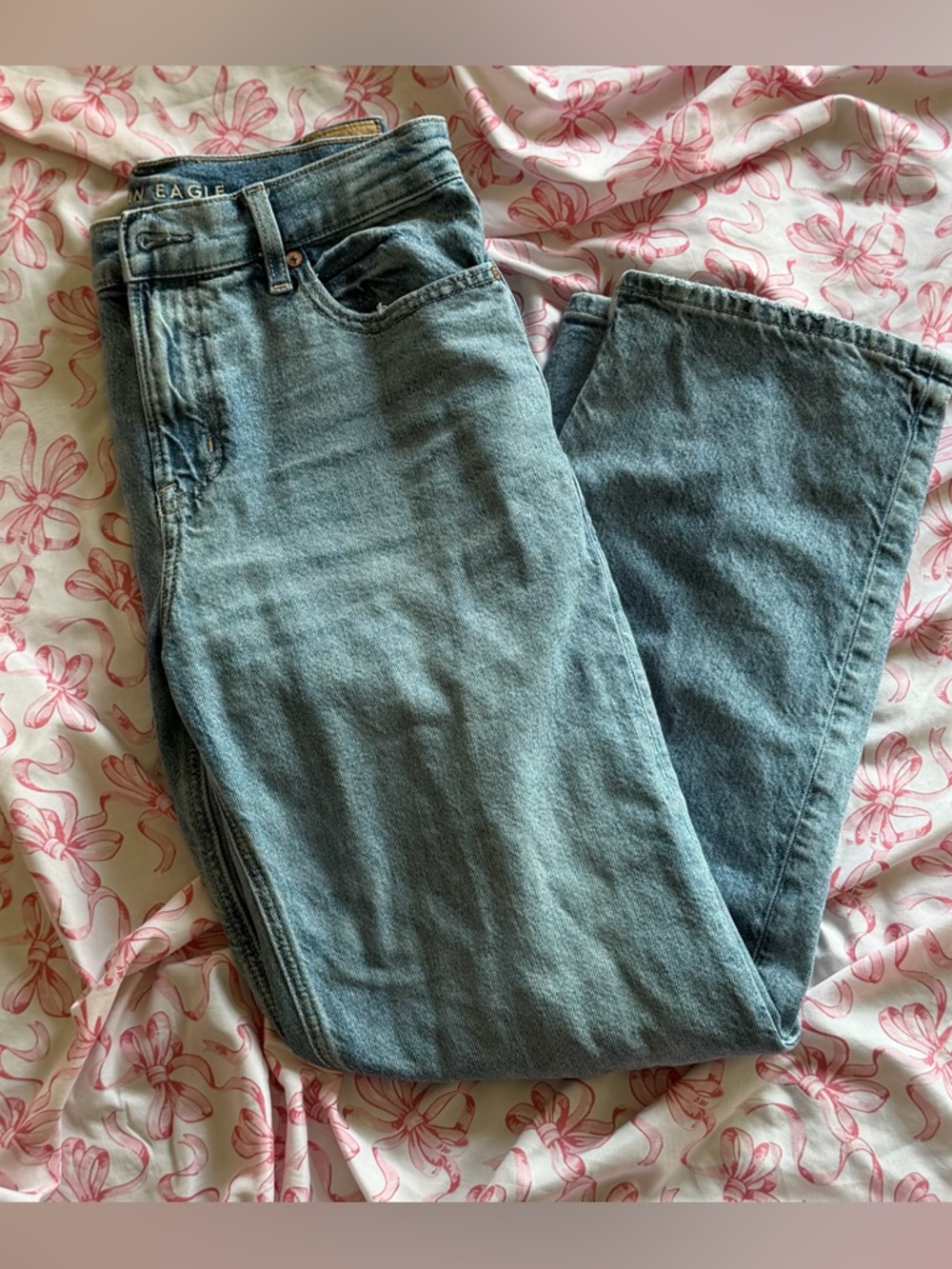 AE ex-boyfriend jean